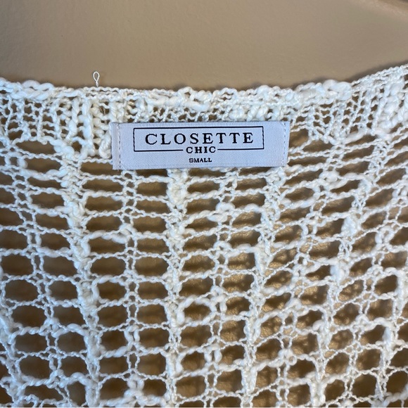 Closet Chic Small Crocheted Lace Cover Up - Picture 5 of 8